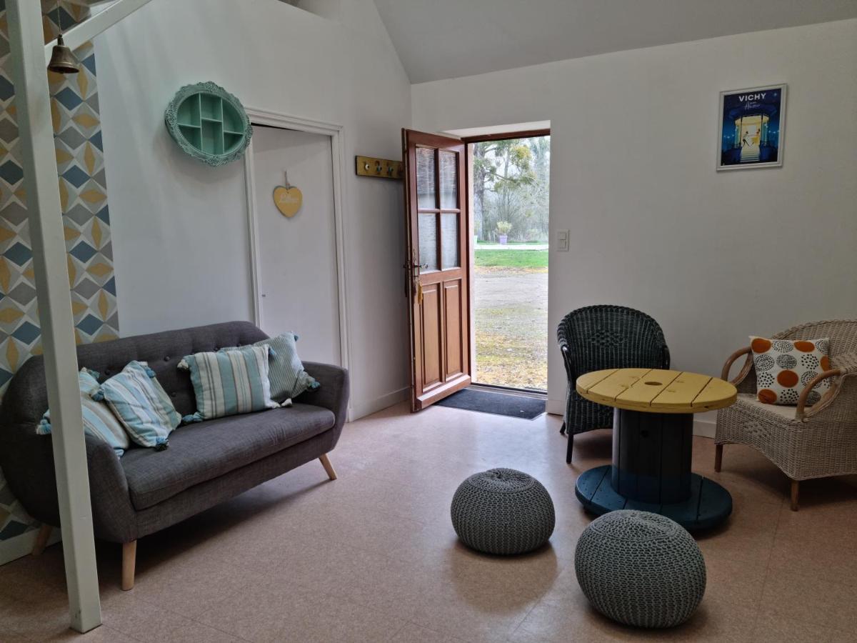 L'Aupinouse Chambre Double Ла-Сюз-сюр-Сарт Экстерьер фото